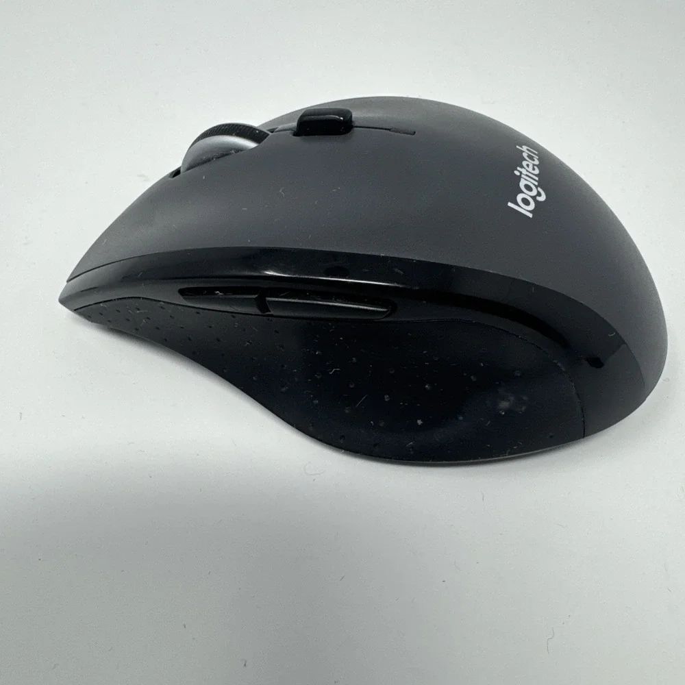 Logitech M705 Wireless Laser Mouse & USB Dongle P/N: 810-007445